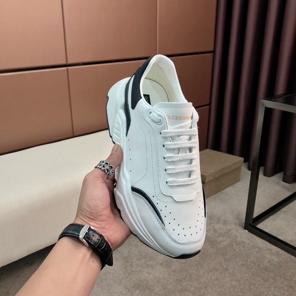 D*G sneaker